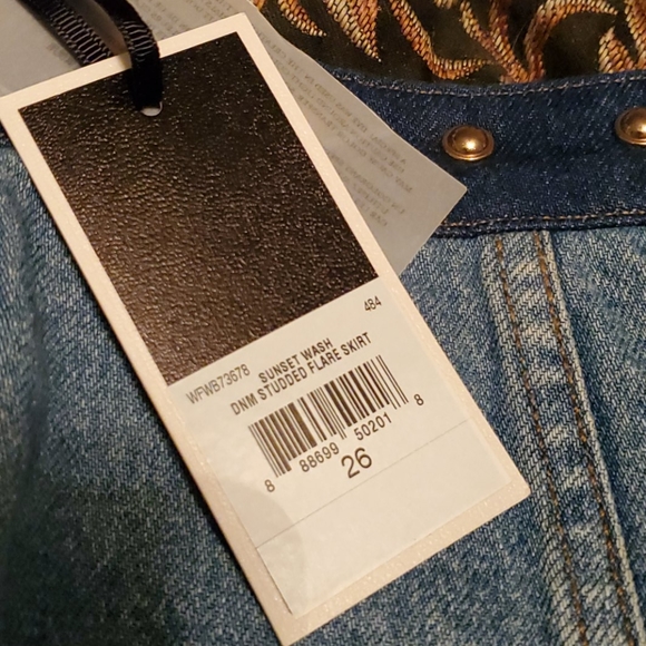 NWT Juicy Couture Skirt Sz 26. Mini. - Picture 4 of 5